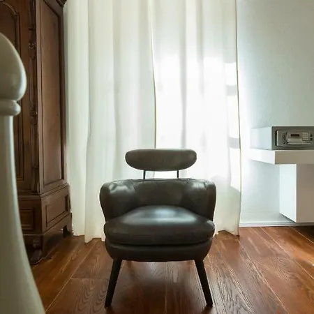 Marina Harbour & Lounge Guest house Cagliari