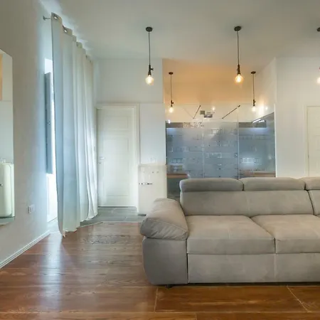Marina Harbour & Lounge Guest house Cagliari