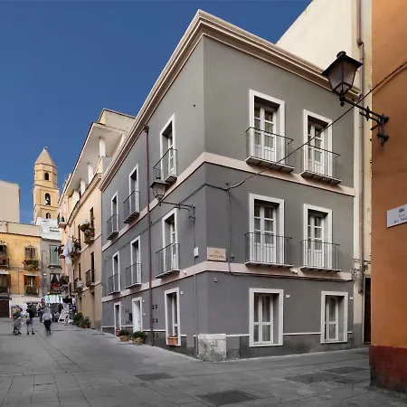 Marina Harbour & Lounge Guest house Cagliari